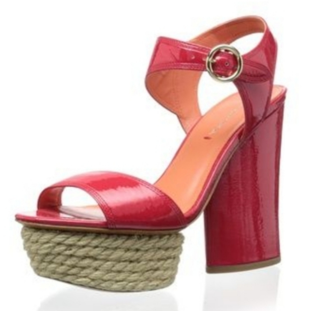 VIA SPIGA Patent "V-Novia" Platform